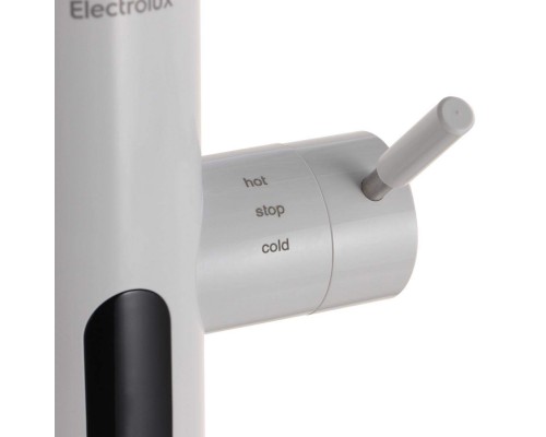 Водонагреватель проточный Electrolux SP Multytronic White