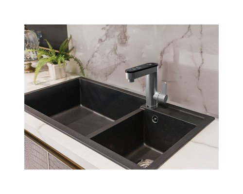 Водонагреватель проточный Electrolux Taptronic Prime
