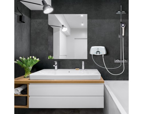 Водонагреватель Electrolux SMARTFIX 2.0 S (3,5 kW) - душ